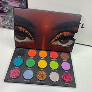 INDIE BRAND MAKEUP Eyeshadow Palette
